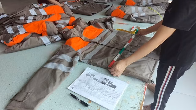 Coveralls and overalls inspection during garment manufacturing at Varytex